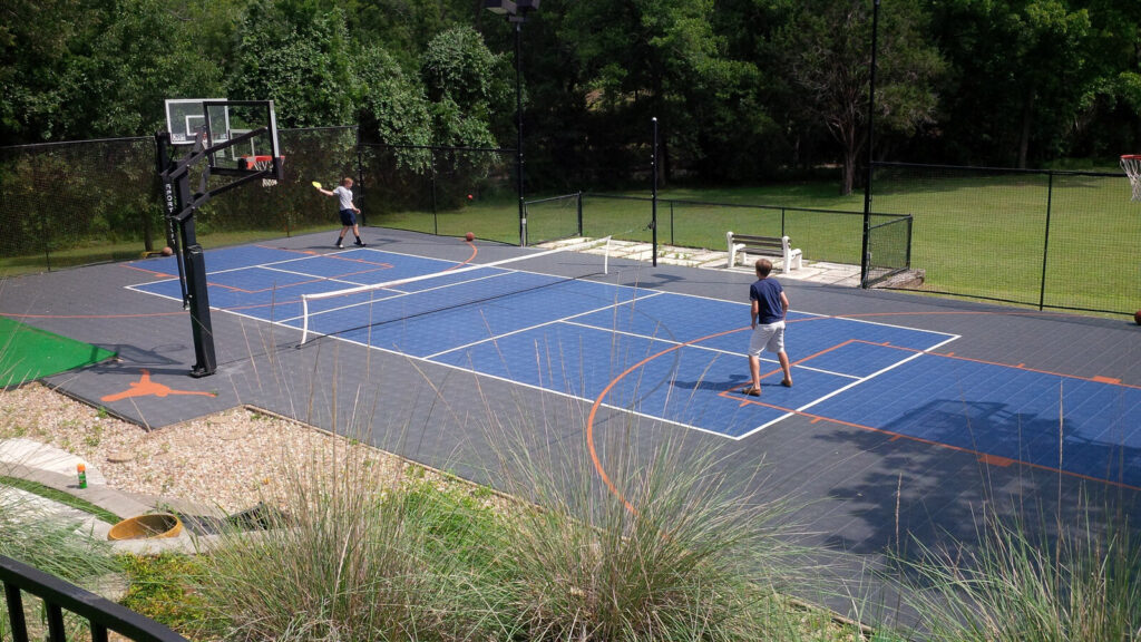 Is Pickleball Court Same Size As Tennis Court